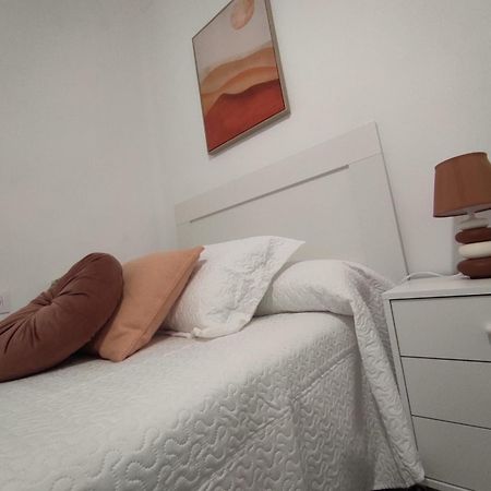 Apartamento En Toledo Ideal Para Visitas A Puy Du Fou Екстериор снимка